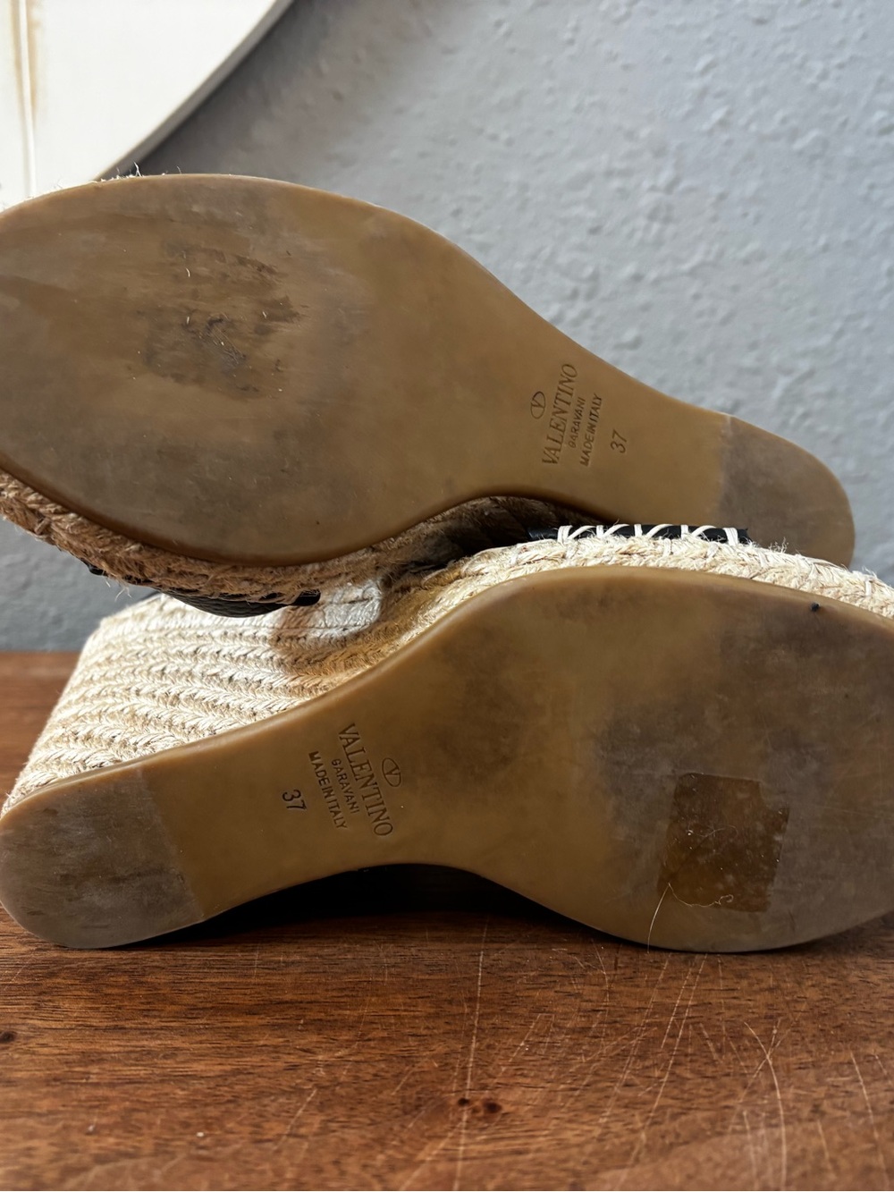 Valentino Garavani Rock Stud Leather Wedge Sandals 37(7) Price is firm - Picture 12 of 13